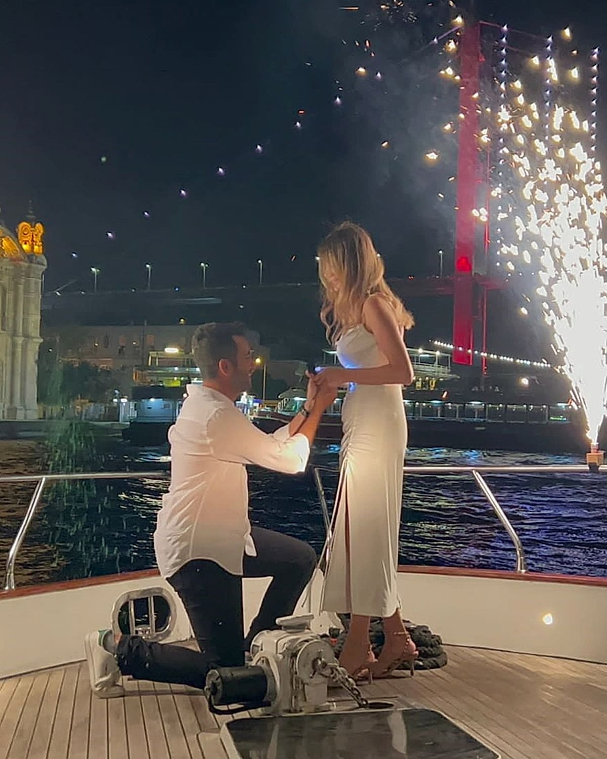 restoran ve helikopterde vip evlilik teklifi 8