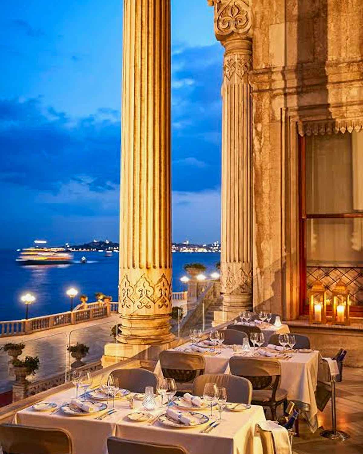 restoran ve helikopterde vip evlilik yil donumu 1