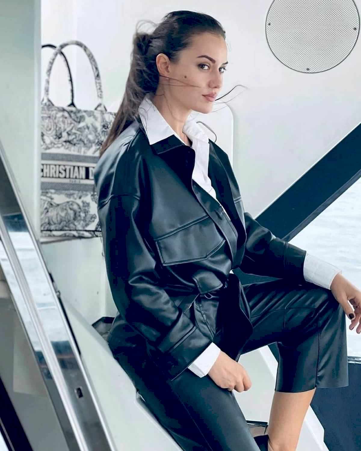 restoran ve yatta vip evlilik teklifi 131