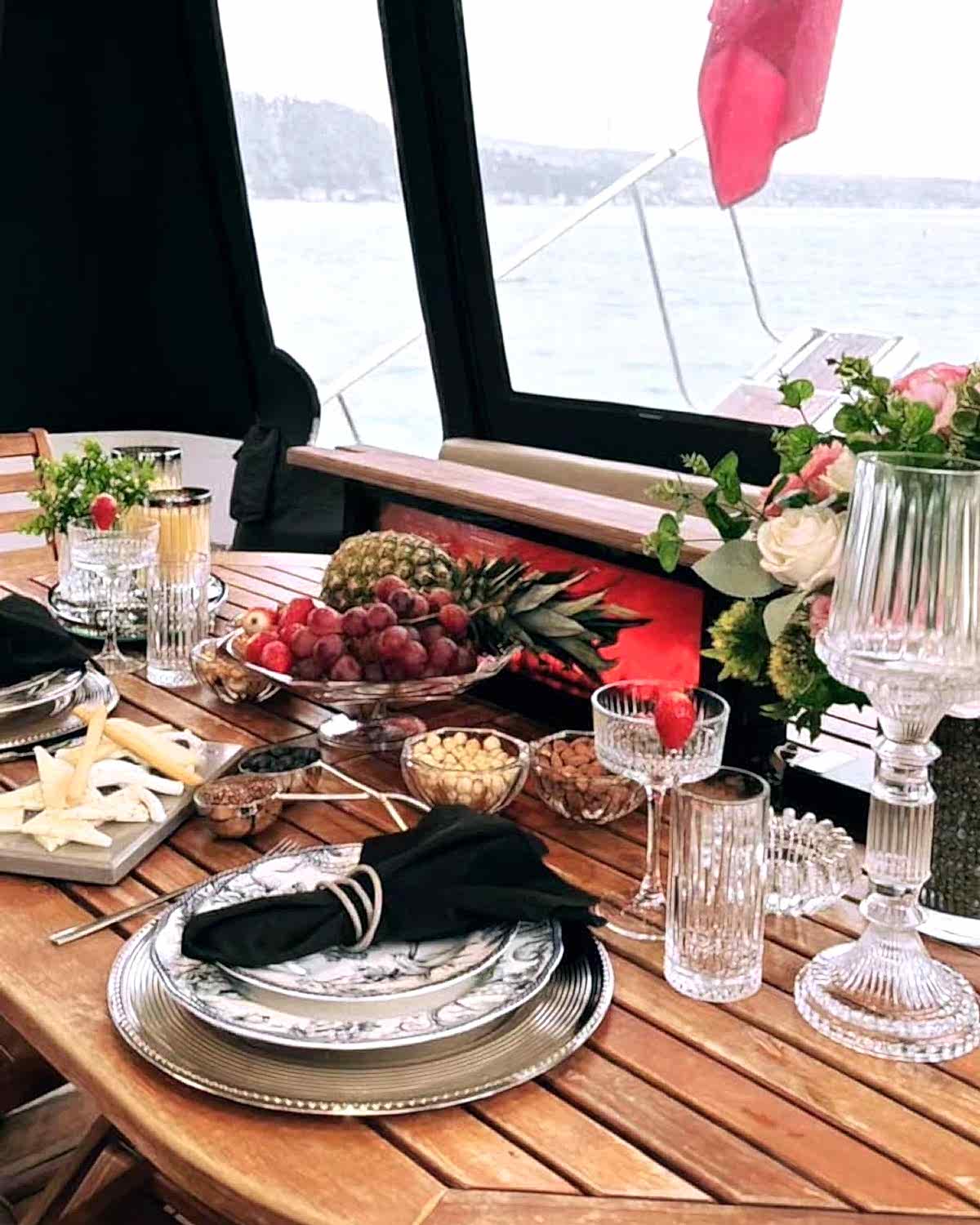 restoran ve yatta vip evlilik yildonumu galeri 130